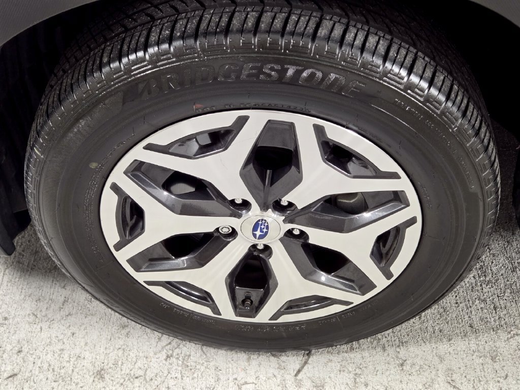 Certified 2023 Subaru Forester Premium AWD/4WD image 13
