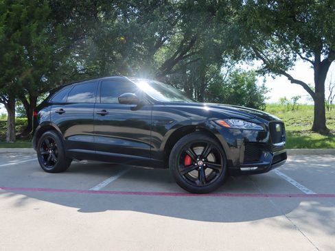 Used 2019 Jaguar F-PACE S AWD/4WD image 1