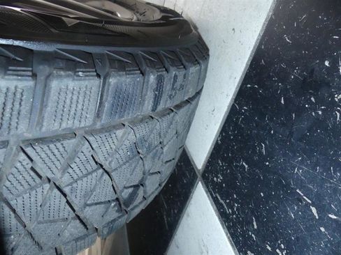 Used 2025 Toyota Sienna LE image 32