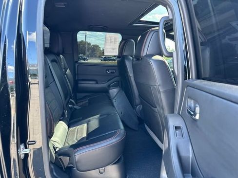 Used 2025 Nissan Frontier PRO-4X w/ Pro Premium Package AWD/4WD image 25