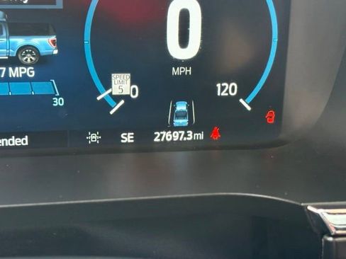 Used 2023 Ford F150 Lariat w/ Equipment Group 502A High AWD/4WD image 4