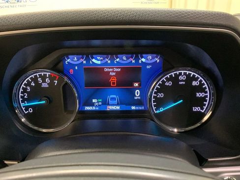 Certified 2023 Ford F150 XLT w/ Equipment Group 302A High image 38