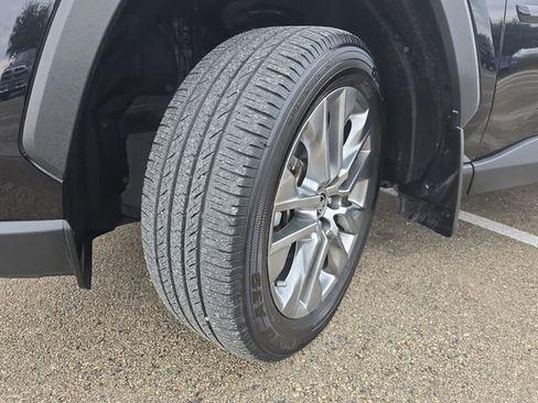 Certified 2024 Toyota RAV4 XLE Premium image 33