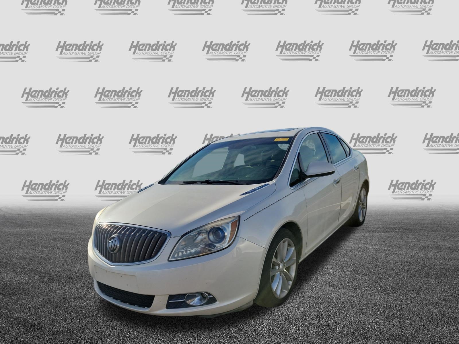 Used 2012 Buick Verano Convenience FWD image 4