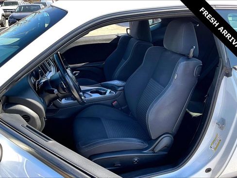 Used 2019 Dodge Challenger R/T image 19