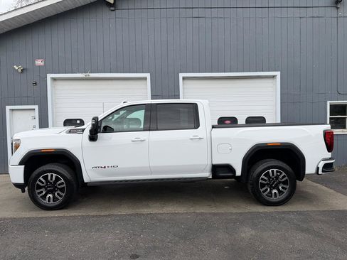 Used 2023 GMC Sierra 2500 AT4 w/ AT4 Preferred Package AWD/4WD image 7