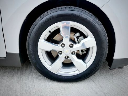 Used 2015 Chevrolet Volt Premium w/ Premium Trim Package image 12