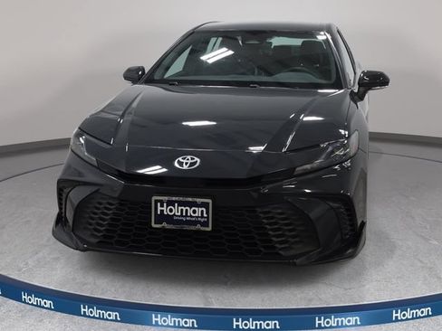 Certified 2025 Toyota Camry SE w/ Convenience Package AWD/4WD image 3