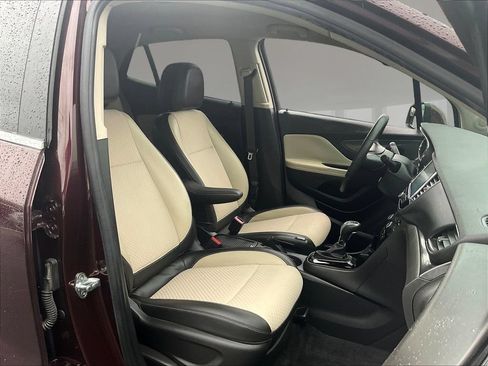 Used 2018 Buick Encore Preferred AWD/4WD image 28