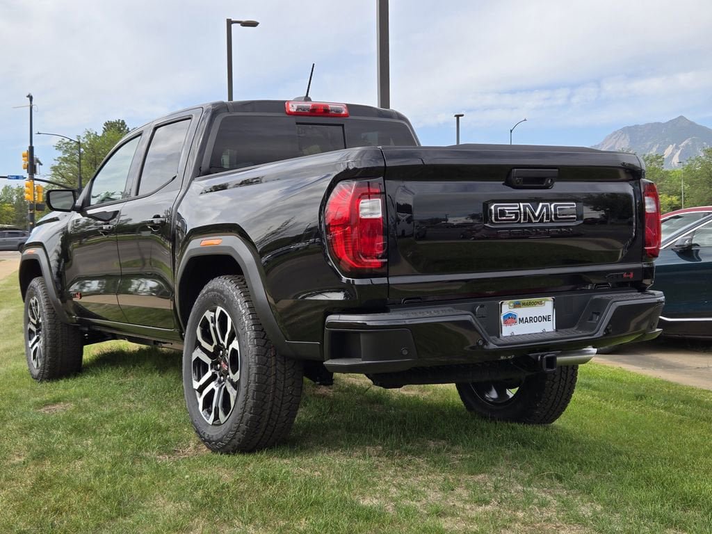 New 2026 GMC Canyon AT4 w/ AT4 Premium Package AWD/4WD image 3