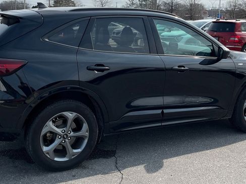 Used 2024 Ford Escape ST-Line image 9