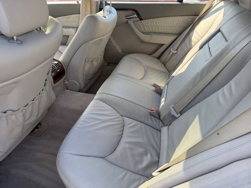 Used 2005 Mercedes-Benz S 500 4MATIC image 15