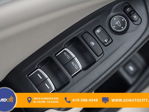 Used 2022 Honda Accord EX-L image 19