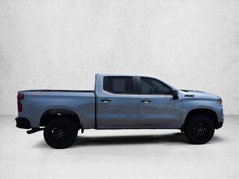 Used 2025 Chevrolet Silverado 1500 Custom Trail Boss w/ Turbomax Blackout Package AWD/4WD image 9