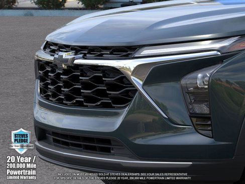 New 2026 Chevrolet Trax LT w/ Sunroof Package image 13