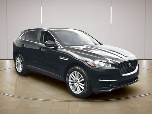 Used 2020 Jaguar F-PACE Prestige AWD/4WD image 27