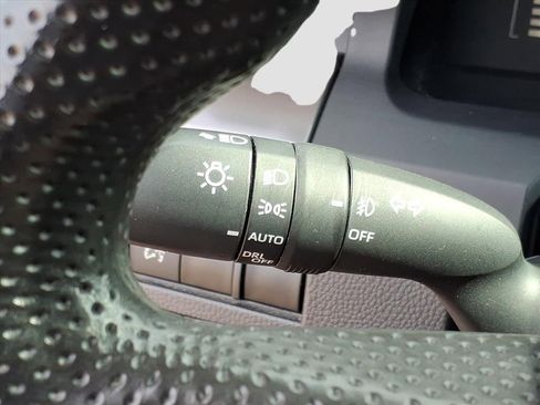 Used 2024 Toyota Tacoma SR5 image 17