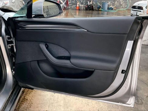 Used 2025 Tesla Model S Plaid image 27