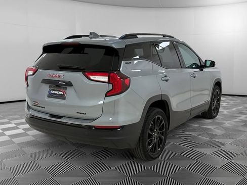 Certified 2024 GMC Terrain SLT w/ Infotainment Package II AWD/4WD image 5