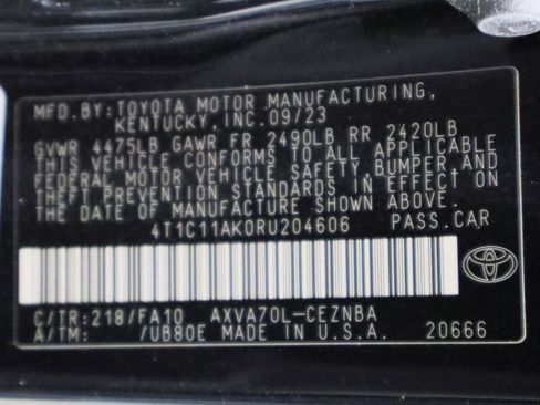 Used 2024 Toyota Camry LE image 33