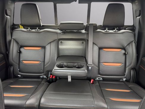 Used 2022 GMC Sierra 1500 AT4 w/ AT4 Premium Package image 23