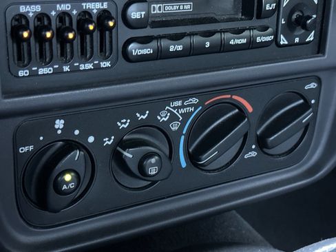 Used 1999 Plymouth Prowler image 23