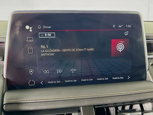 Used 2022 GMC Yukon AT4 AWD/4WD image 14