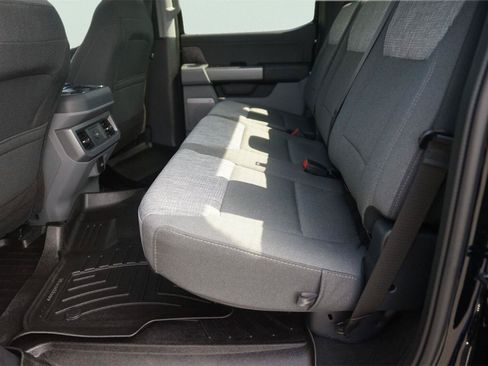 Used 2026 Ford F250 XLT w/ XLT Premium Package AWD/4WD image 12