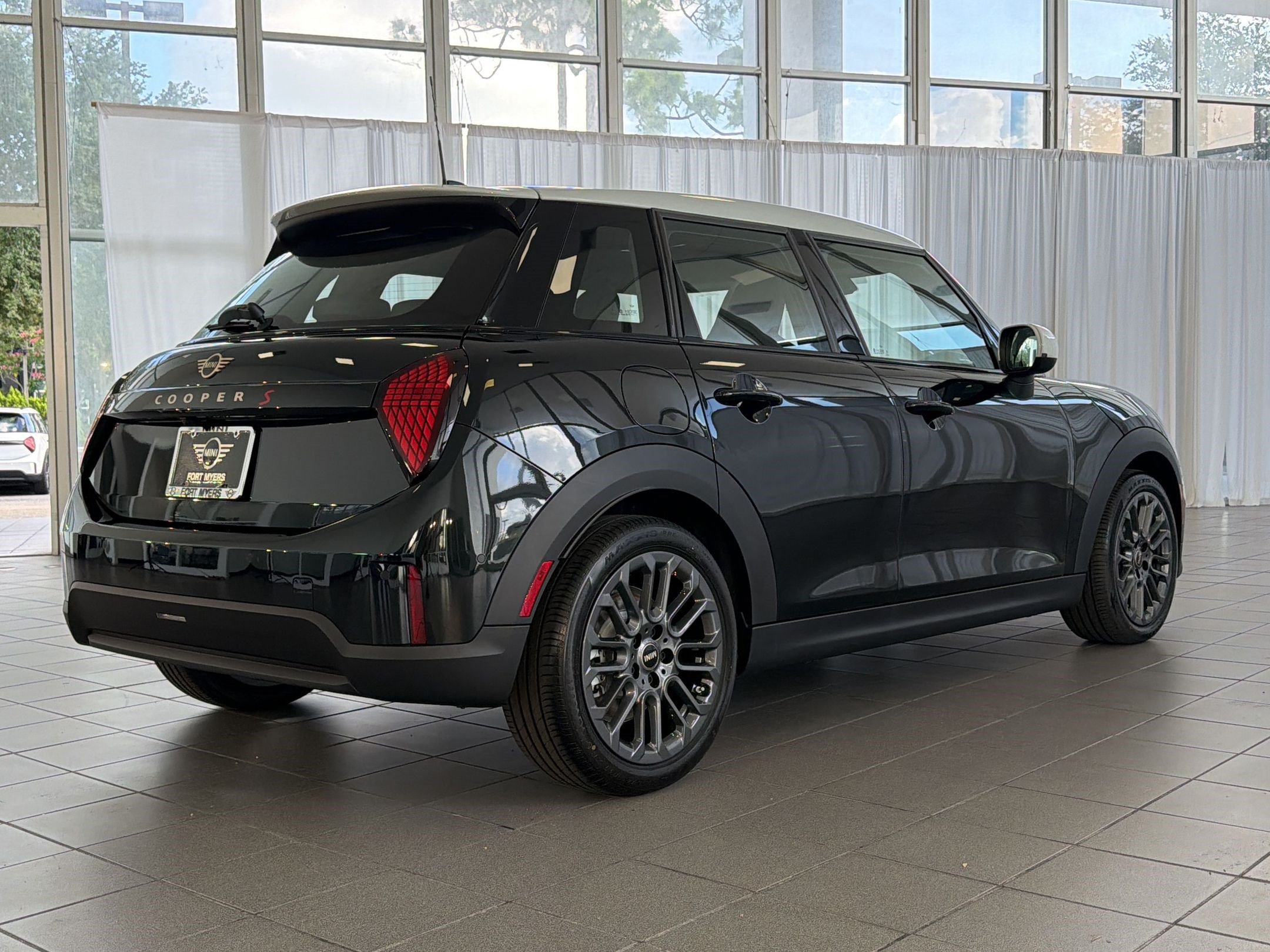 New 2026 MINI Cooper S FWD image 9