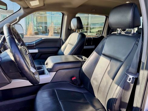 Used 2021 Ford F250 Lariat w/ Lariat Value Package image 9