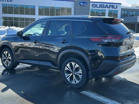 Used 2023 Nissan Rogue SV w/ SV Premium B Package image 7