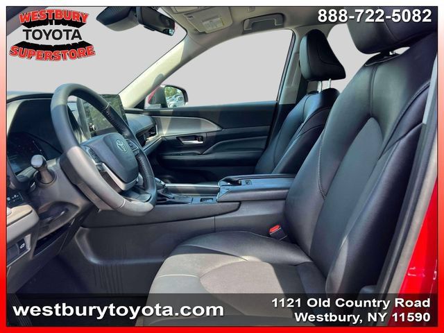 Certified 2026 Toyota Grand Highlander AWD image 23