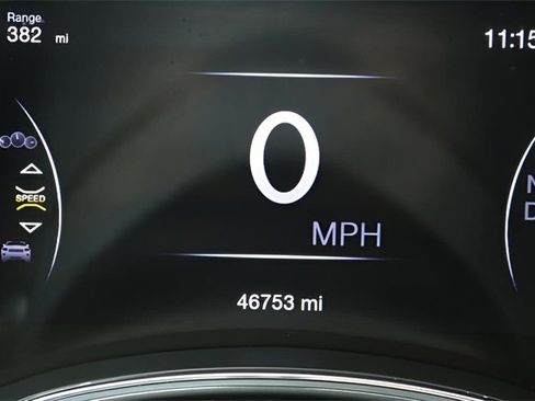 Used 2018 Jeep Grand Cherokee Altitude image 26