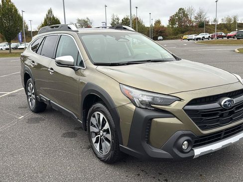 Used 2023 Subaru Outback Touring image 1