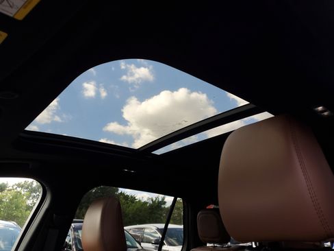 Certified 2022 Lincoln Aviator Reserve w/ Elements Package Plus image 19