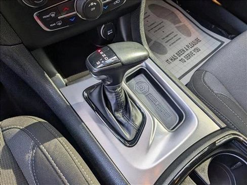 Used 2022 Dodge Charger SXT w/ Blacktop Package image 21