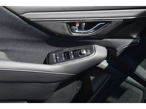 Used 2025 Subaru Legacy Premium AWD/4WD image 25
