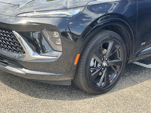 Used 2026 Buick Envision Sport Touring AWD/4WD image 8