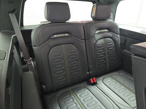 Used 2024 Rivian R1S Adventure AWD/4WD image 25