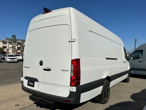 New 2025 Mercedes-Benz Sprinter 2500 image 7