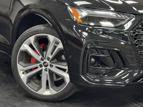 Used 2025 Audi Q5 Prestige w/ Prestige Package image 4