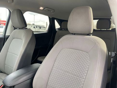Certified 2021 Ford Escape SE image 11