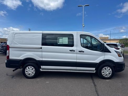 Used 2025 Ford Transit 250 Low Roof w/ Exterior Upgrade Package RWD image 4