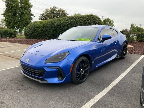 Used 2024 Subaru BRZ Premium RWD image 3