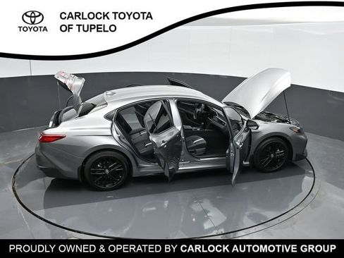 Used 2025 Toyota Camry SE w/ Convenience Package FWD image 57