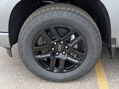 New 2026 Chevrolet Silverado 1500 Custom w/ Turbomax Blackout Package AWD/4WD image 7