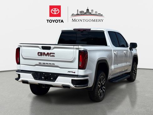 Used 2023 GMC Sierra 1500 AT4 w/ AT4 Premium Package AWD/4WD image 3