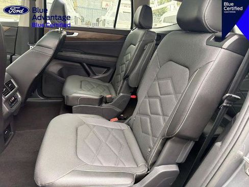 Used 2024 Volkswagen Atlas SE FWD image 14