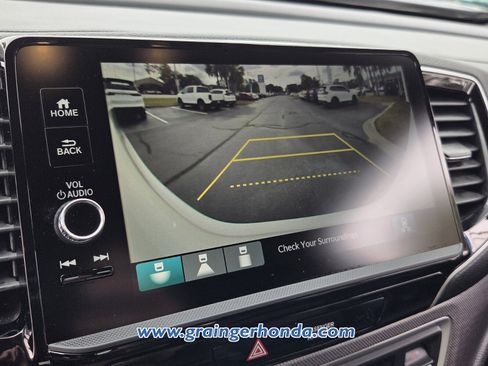 Certified 2024 Honda Ridgeline RTL image 22