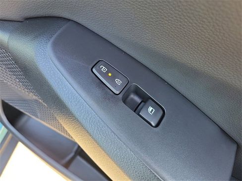 New 2026 Kia Seltos EX image 11